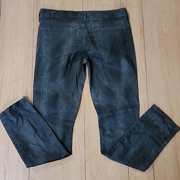 RICH & SKINNY BUILT TO SPILL JEANS - Picture 8 of 9